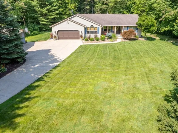 2800 Vandemark Rd, Litchfield, OH 44253