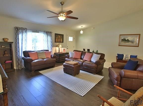 5th image of 42 Brooklyn Ln