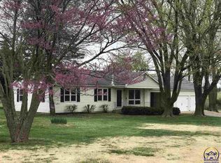 6150 SW 53rd St, Topeka, KS 66610