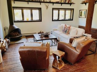 192 Lakeview Rd, Craryville, NY 12521