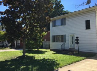 1738 8th St, Cuyahoga Falls, OH 44221
