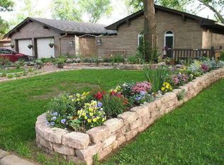 729 NW Heinzwood Cir, Lawton, OK 73505