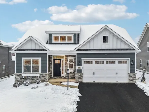 1050 Lakeside Dr, McDonald, PA 15057