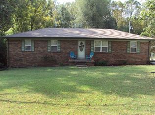 107 Cothron Dr, Lafayette, TN 37083