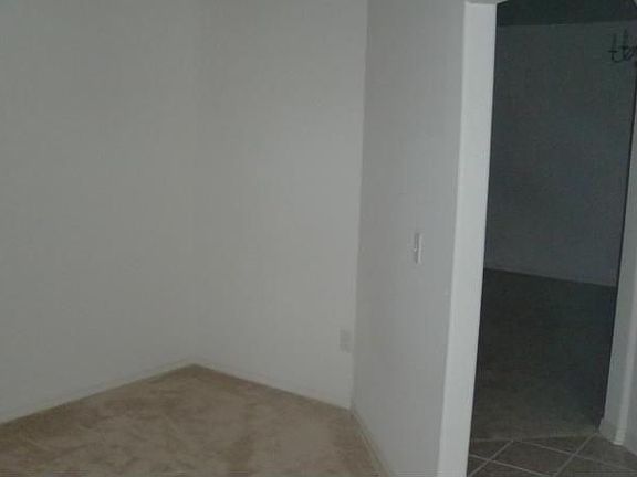 3rd image of 31817 Larkenheath Dr