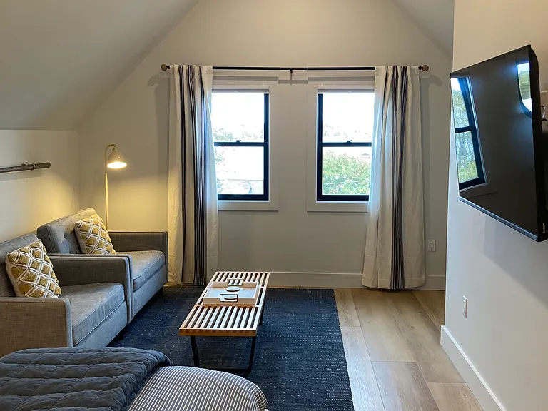 52 Main St #9 — Photo 13