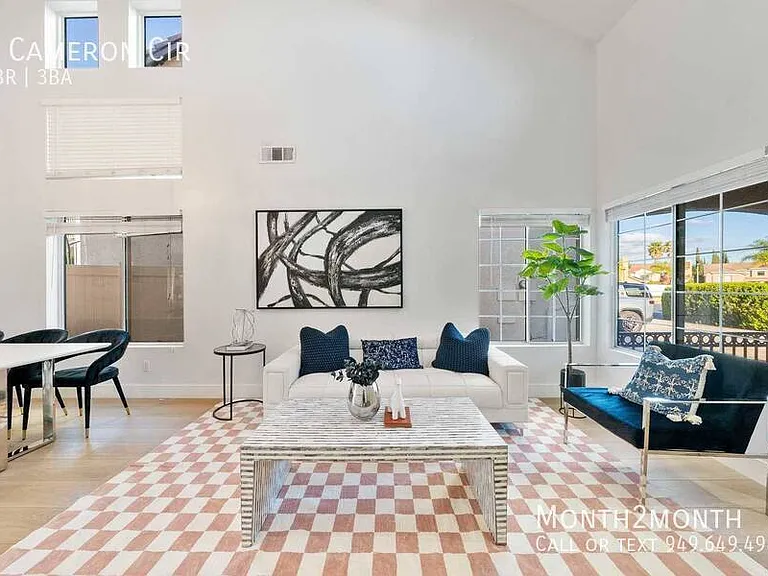 2 Cameron Cir — Photo 2