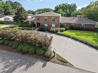 9245 2nd St, River Ridge, LA 70123