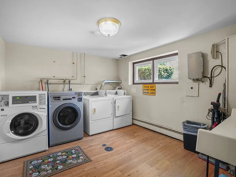 2160 Mineral Spring Ave #3-10 — Photo 11