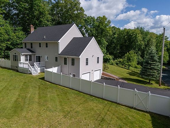 3rd image of 66 Haven St