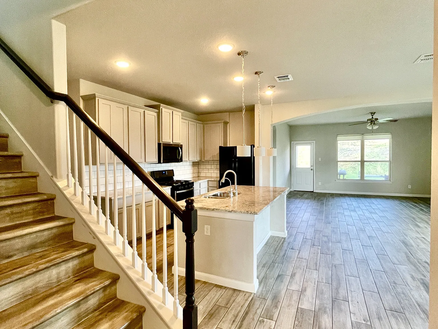 15306 Comanche Grove - 1 — Photo 3