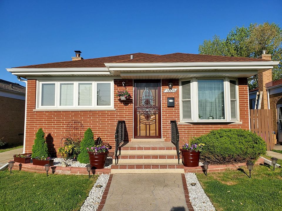 1st image of 3609 Dora St