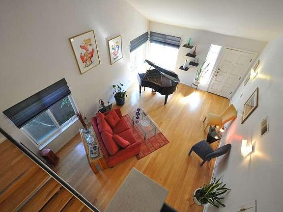 Living room 2