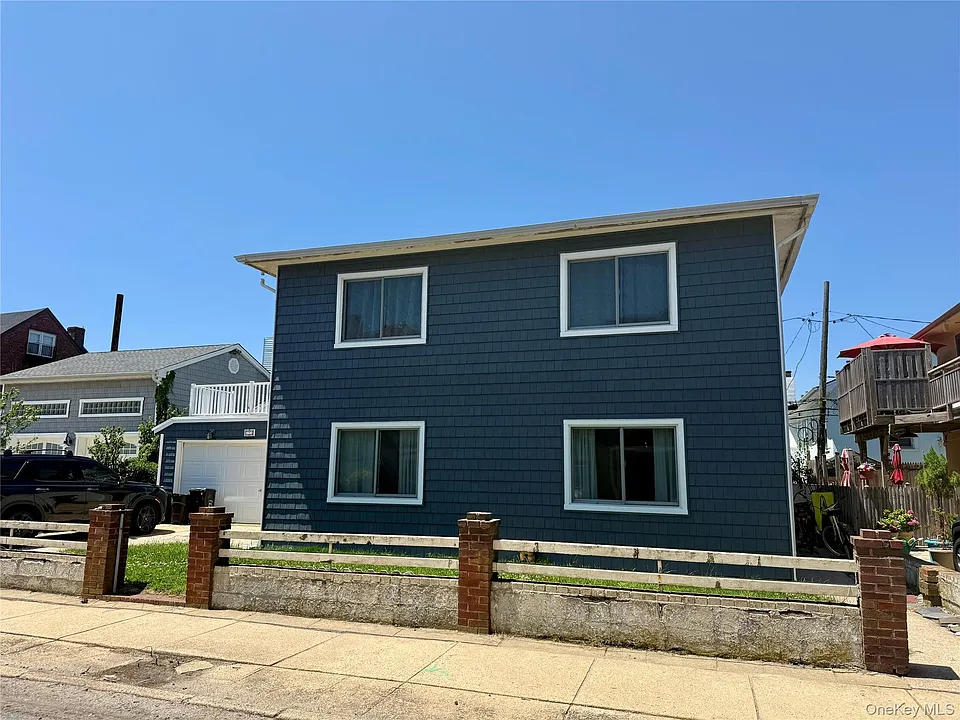 105 Belmont Ave #1