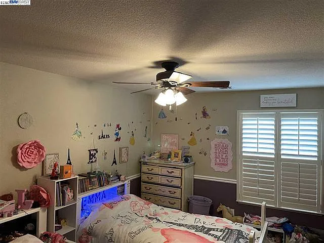 1154 Mulberry Pl — Photo 15