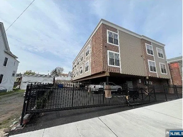 164-168 Atlantic Street, Paterson, NJ 07503