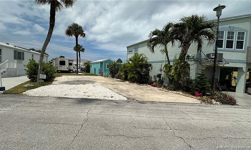 1st image of 10725 S Ocean Drive