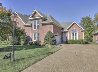 137 Stoners Glen Dr, Hermitage, TN 37076
