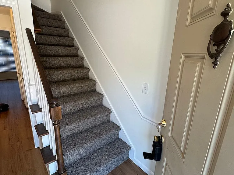 834 Brentwood Point — Photo 13