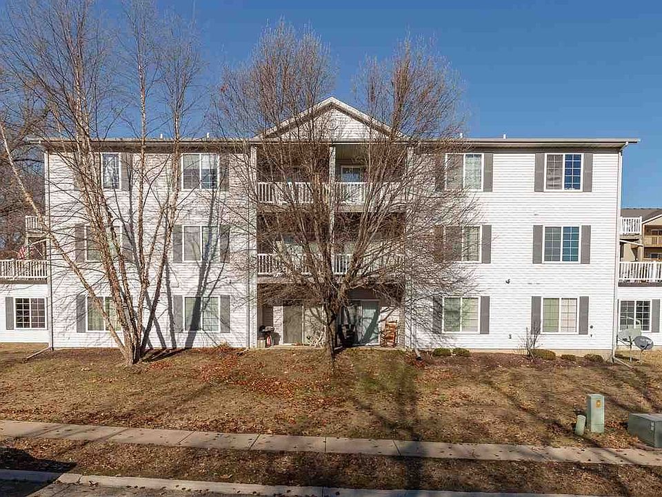 1st image of 3842 Creek Hill Dr #10