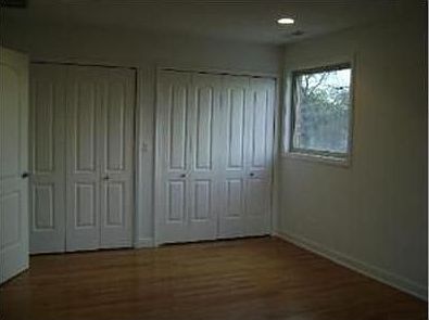 2nd image of 4249 W Montrose Ave