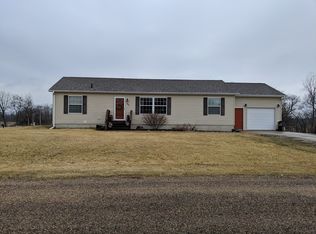 25 Lake Road Dr, Bloomfield, IA 52537
