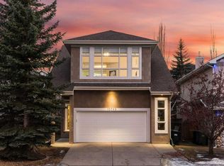 12069 N Valley Ridge Dr NW, Calgary, AB T3B 5W9