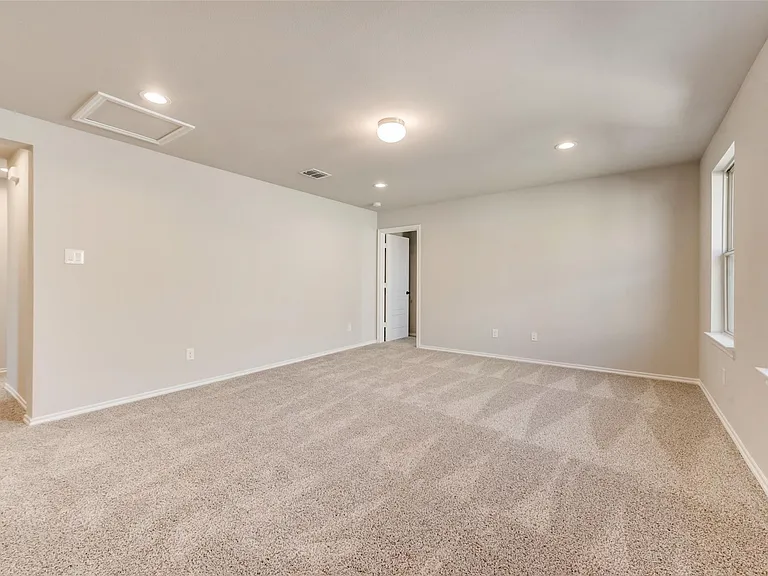 1800 Winecup Dr — Photo 23