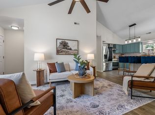 131 Wilbon Cir, Simpsonville, SC 29681