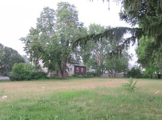 447 Lake Ave, Rochester, NY 14608