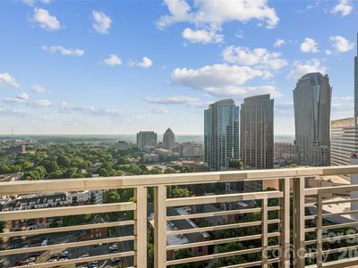 333 W Trade St Unit 2200, Charlotte, NC, 28202