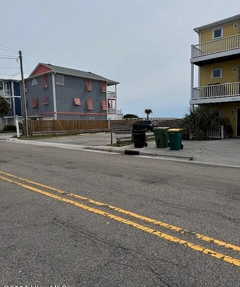 404 Fort Fisher Blvd S #A — Photo 14