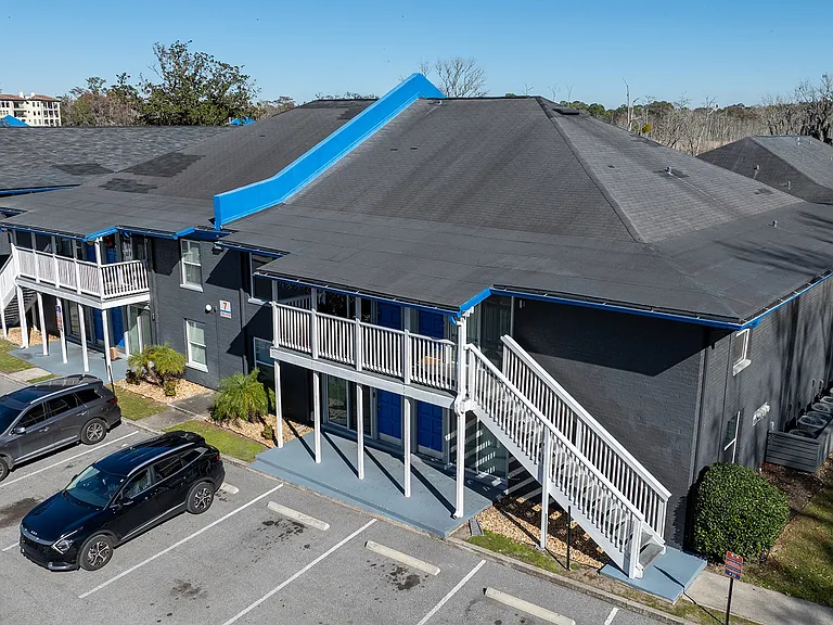 Mandarin Bay Exterior