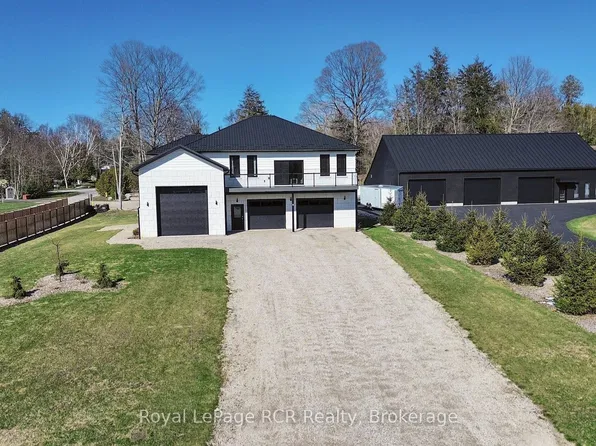 9 Sunset Pl, Huron Kinloss, ON N0G 2R0