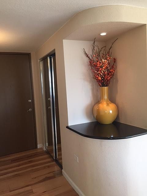 1st image of 1150 N Vine St #806
