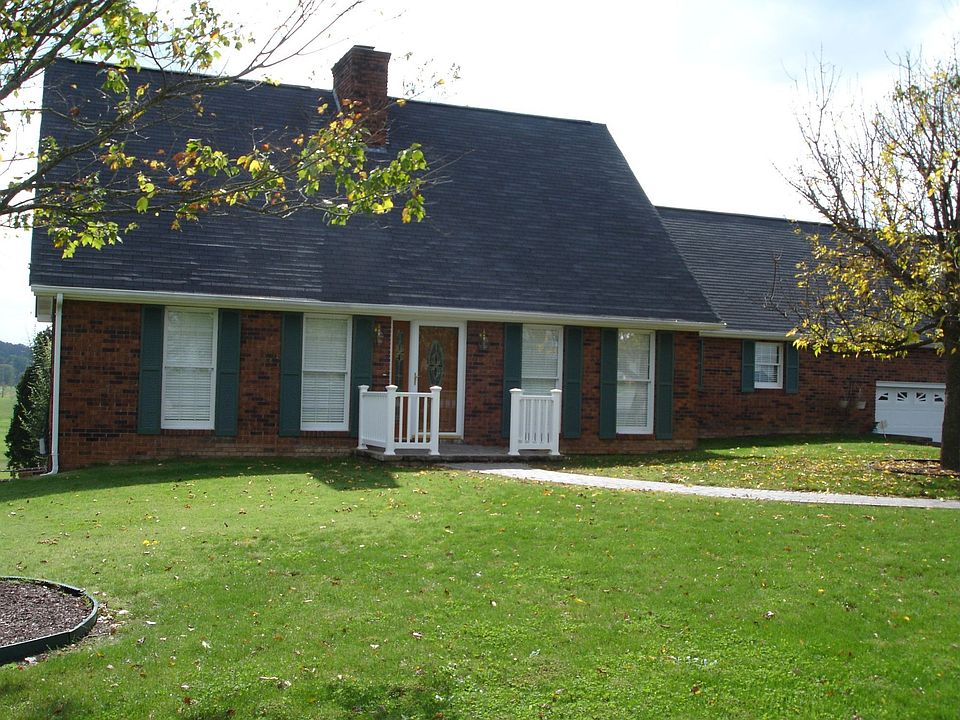 1st image of 102 Bayberry Ct