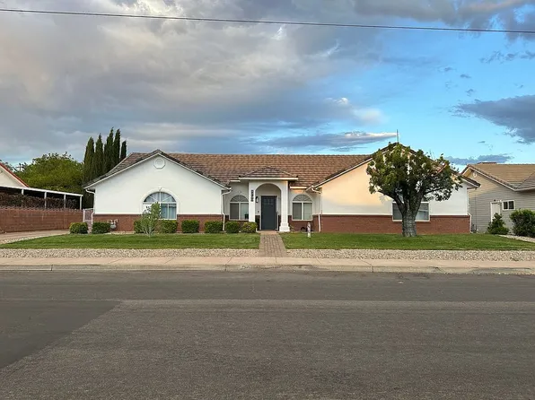 1790 Gubler Dr, Santa Clara, UT 84765