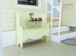 502 Pine Tree Ct, North Fort Myers, FL 33917