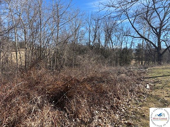 5th image of 190 State Rd N