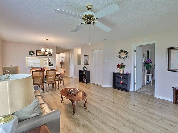 4th image of 128 Knollpoint Dr Unit 128