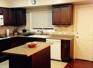 123 Spring Garden Dr, Saint Louis, MO 63137