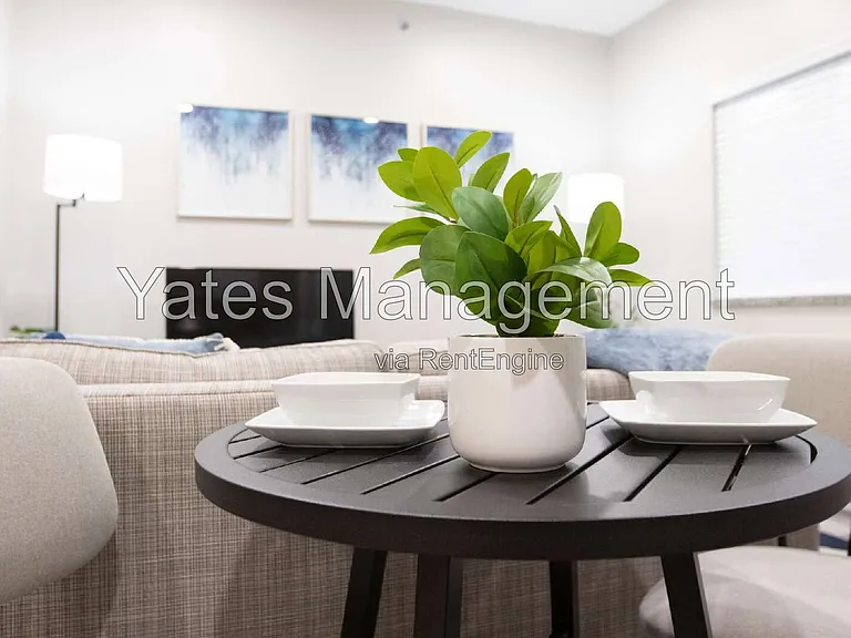 411 W McPherson Ave #203 — Photo 8