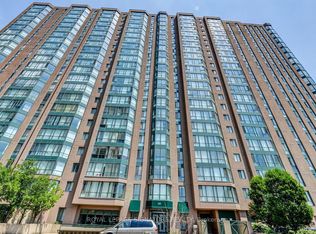 145 Hillcrest Ave #1516, Mississauga, ON L5B 3Z1