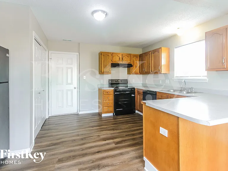 4107 Ash Lawn Rd — Photo 6