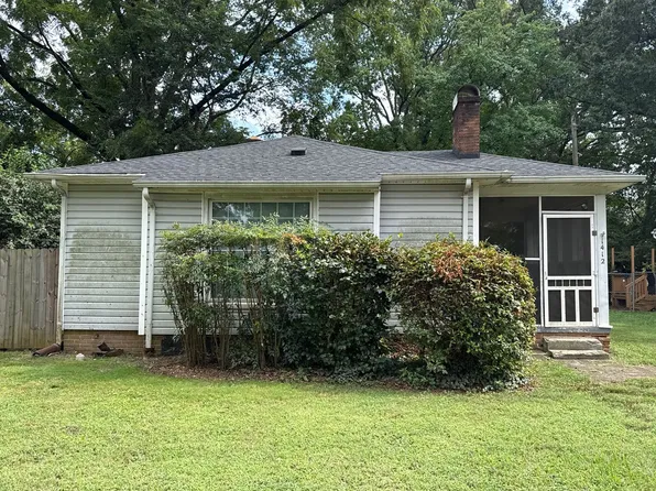 1412 Claridge Ln, Charlotte, NC 28209