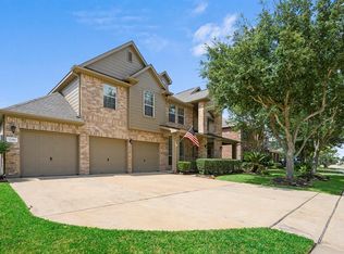 2516 Dry Bank Ln, Pearland, TX 77584