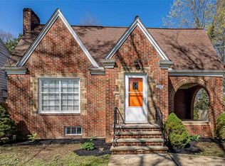 1384 Argonne Rd, South Euclid, OH 44121