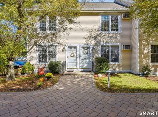 Rope Ferry Commons, Waterford, CT 06385