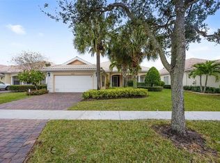 8435 Yorke Rd, Wellington, FL 33414