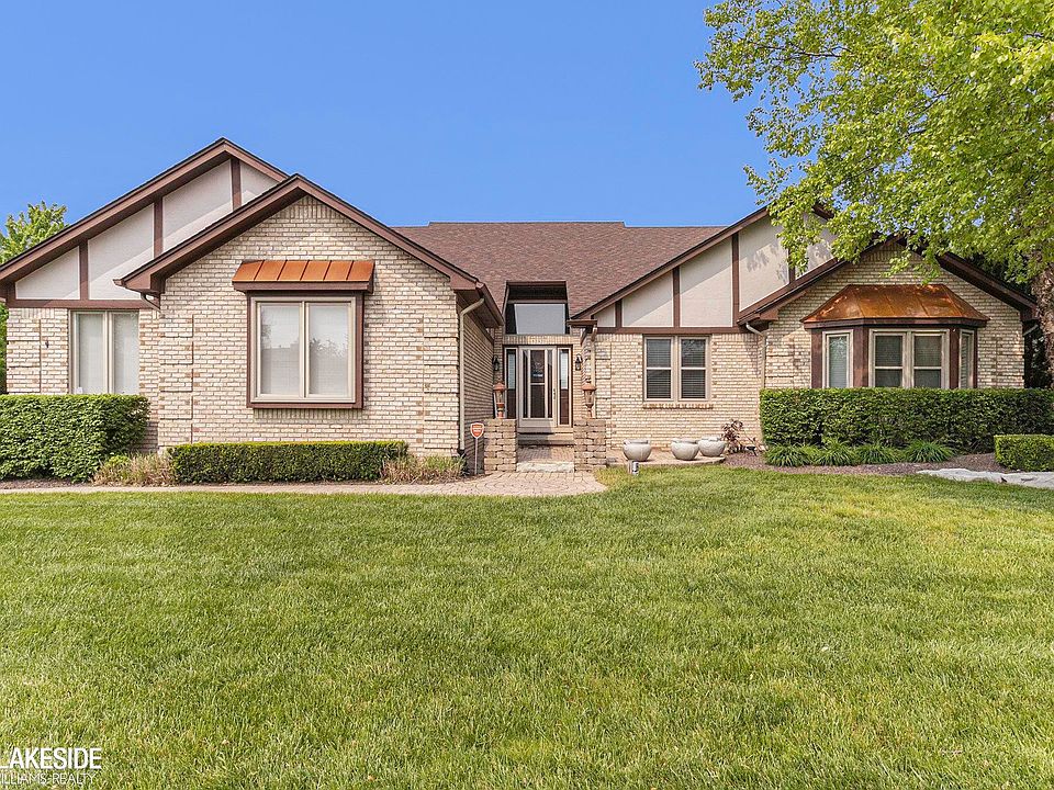 1st image of 52327 Powderhorn Dr